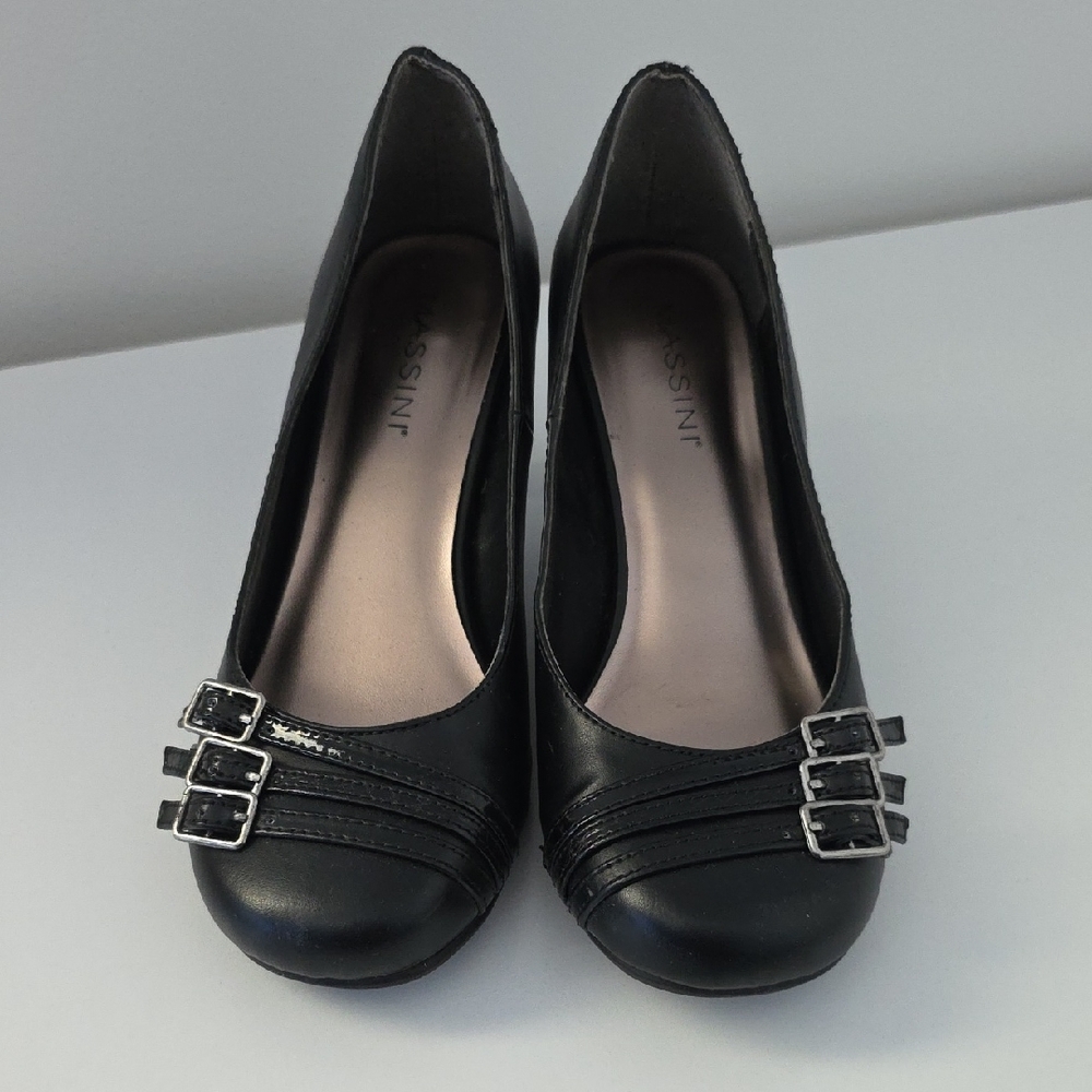 Massini Black Heels with Silver Accents